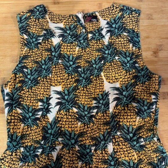 Retro Mid century Hawaiian Pineapple print Shift Mini Dress - Picture 4 of 16
